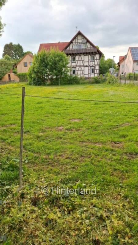 Mitten im Ort und doch ganz Allein am Bach