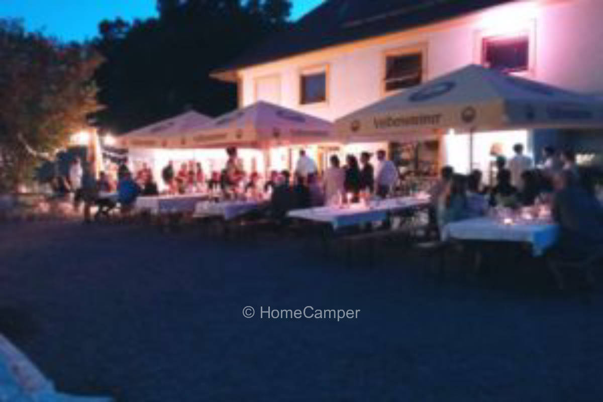 Privater Platz in Hirschbach