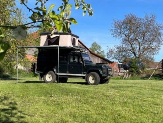 Overnight stay in the fruit tree meadow at the organic farm