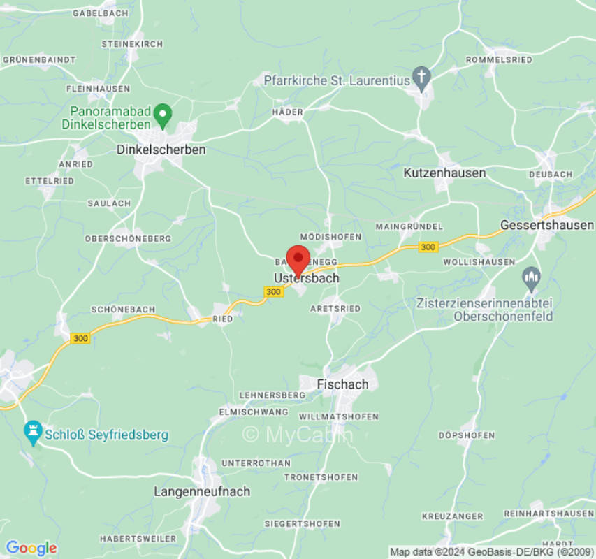 Zeltplatzoase im Naturgarten mit Sanitärhäuschen