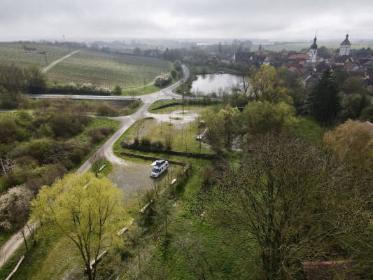 Wohnwagen & Wohnmobilstellplatz in Prichsenstadt