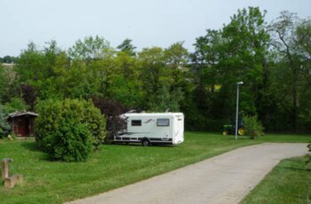 Ruhiges Camping an der Pfrimm 