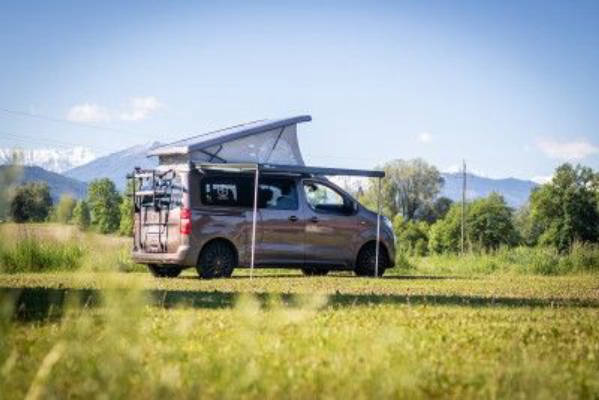 Karawanken-Blick: Stellplatz mit Bio-Hofladen