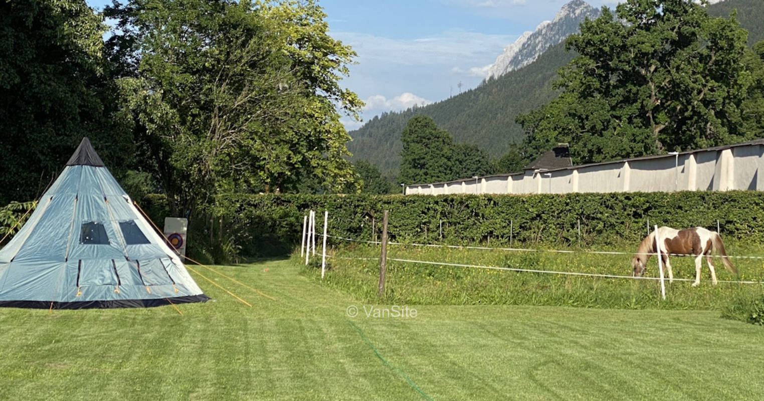 Platz am Benediktiner Stift Admont, privater Stellplatz