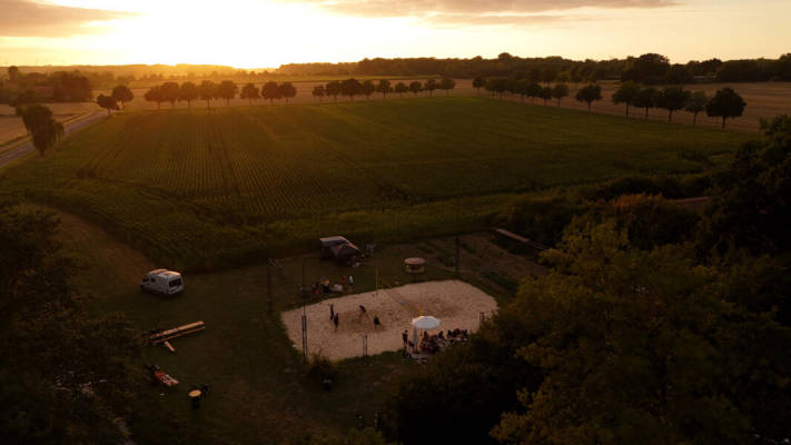private pitch (Campspace 9327)