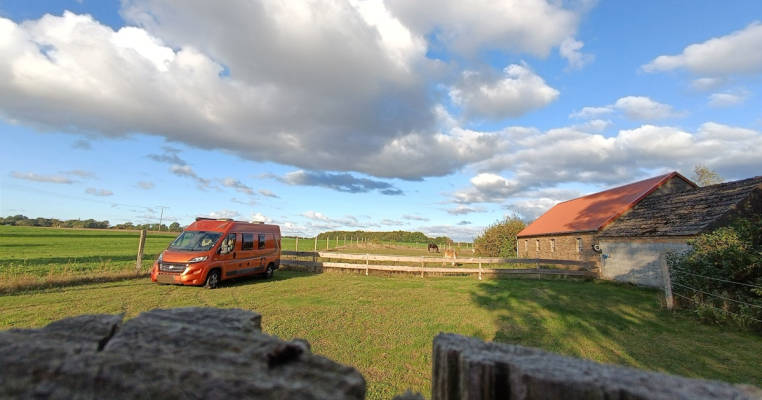 Meadow with panoramic views by the paddock