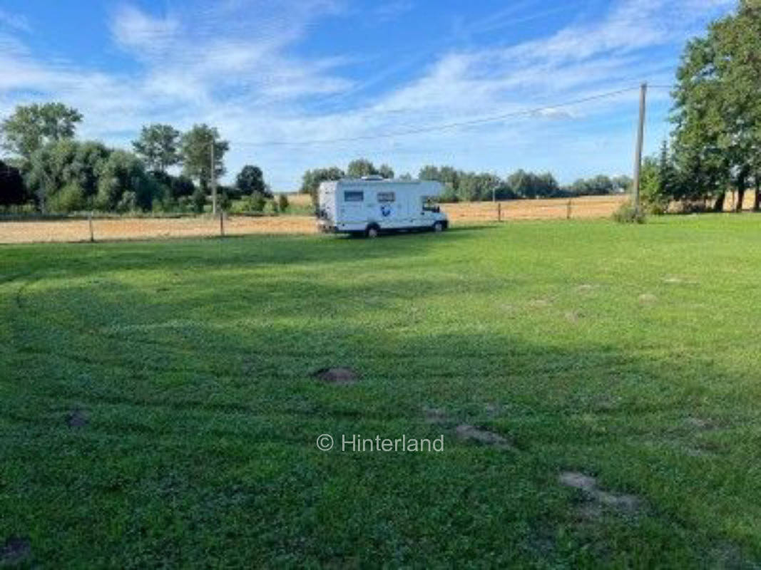 Natur und Ruhe umgeben von Felder nahe Rostock