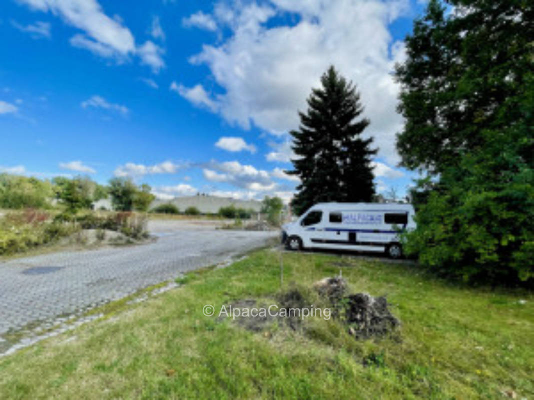 Beautiful meadow parking space in Haßloch South #2
