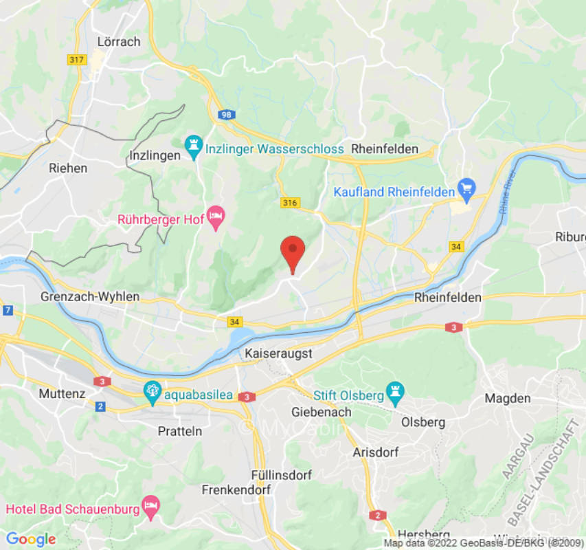 Obstbaum Wiese im Ortskern am Rhein-Radweg