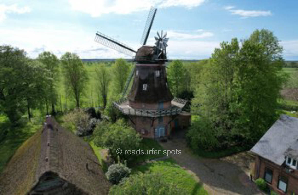 Camping an wunderschöner Windmühle