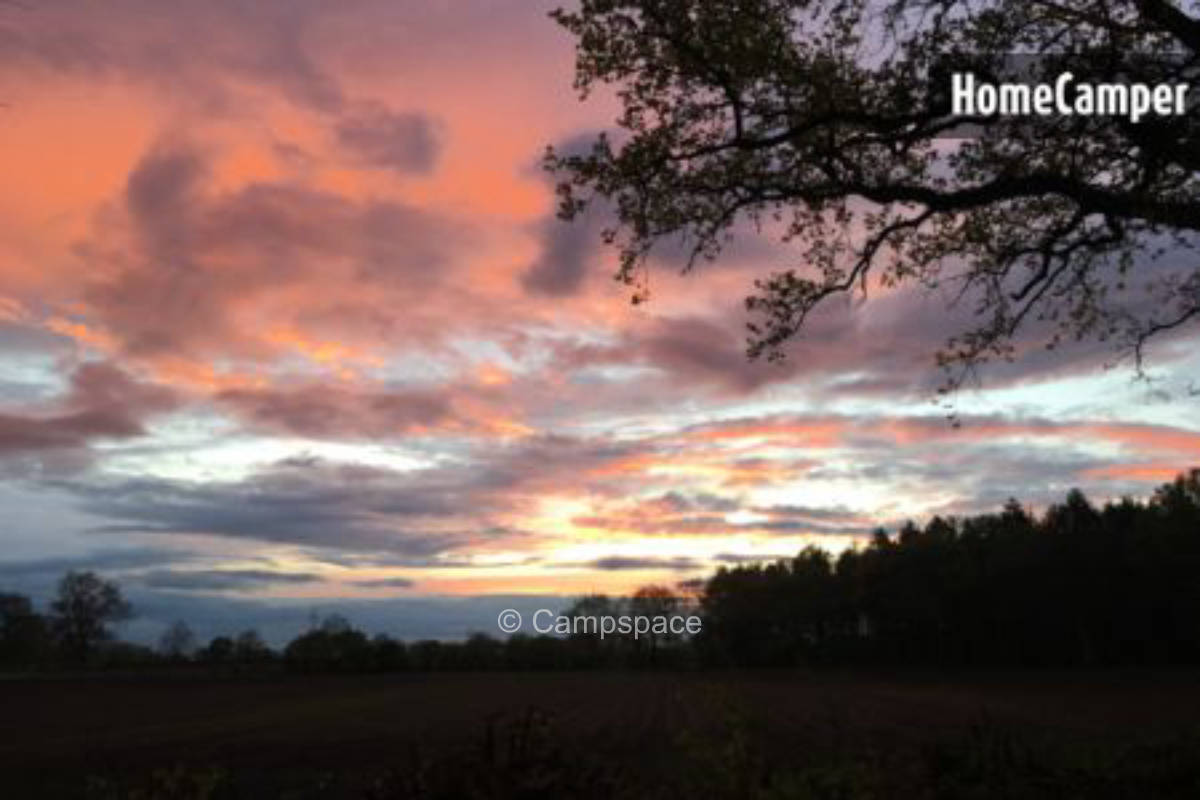 Platz für Zelt, Wohnwagen, Van, Wohnmobil (Campspace 13610)