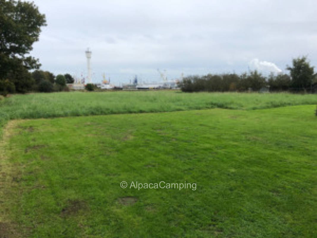 Stellplatz mit Warnowblick