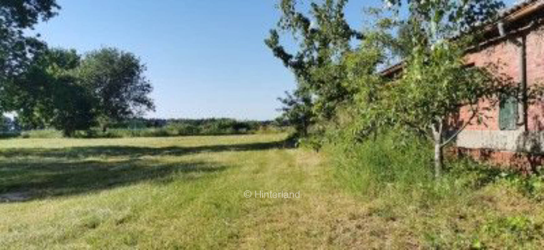 In Alleinlage am privaten Kutschenmuseum