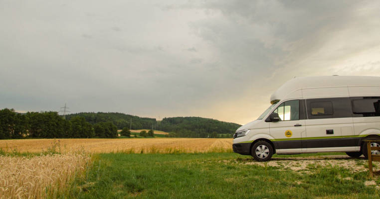 Wiese an der Gärtnerei mit idylischem Ausblick, stille pur!