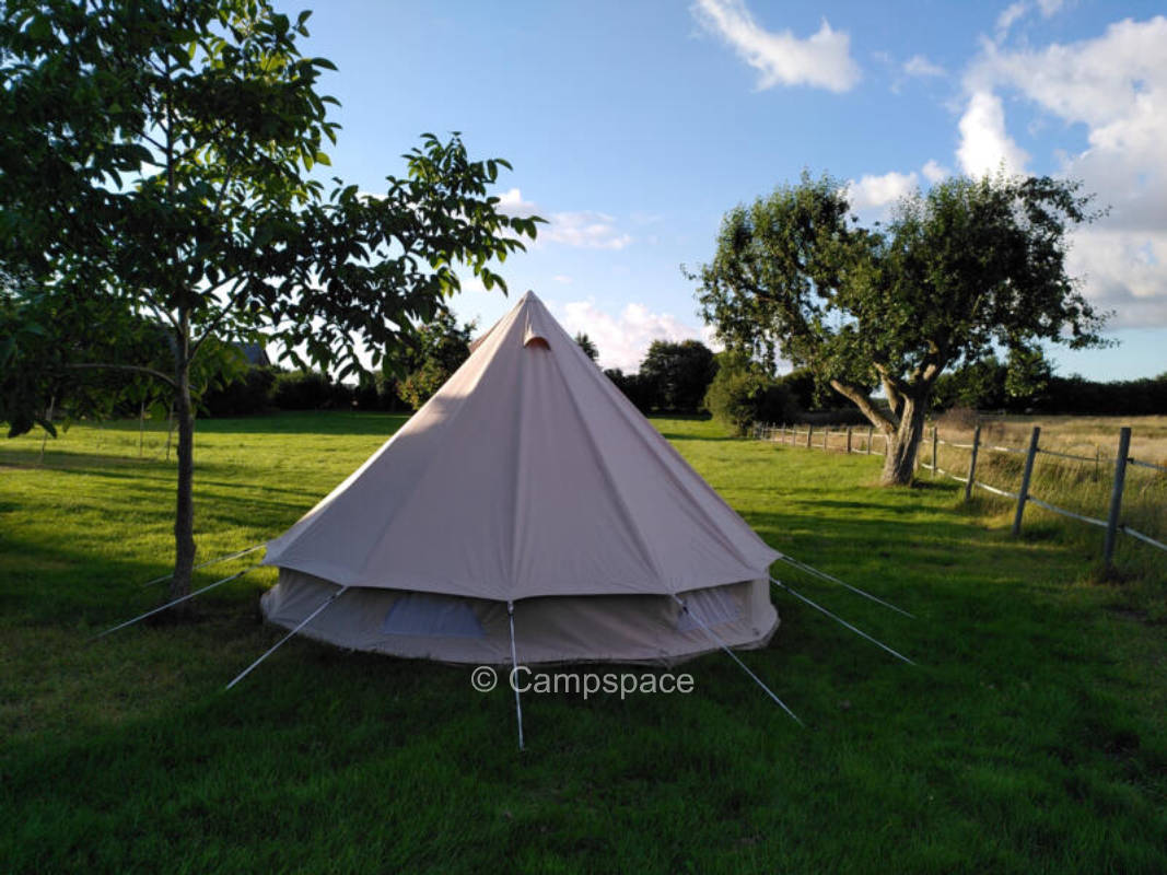 Familienfreundlicher Wiesen-Campingplatz