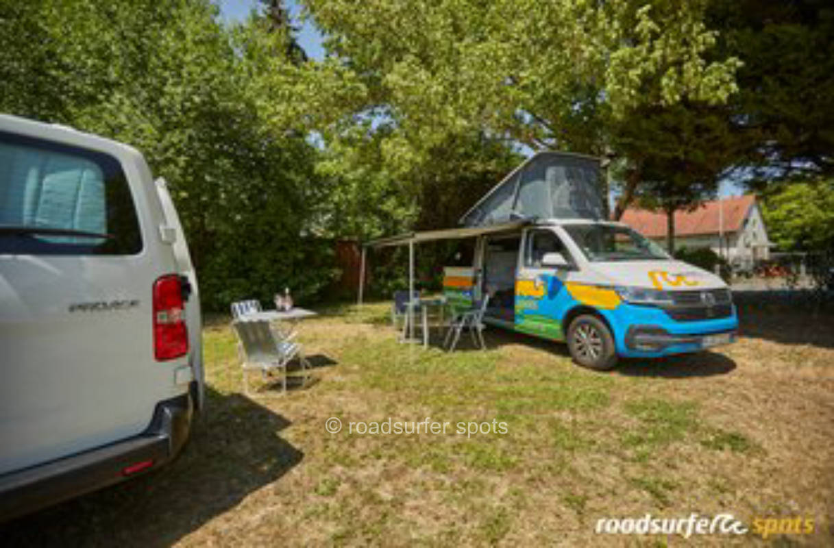 Camping at the winery Sandwiese