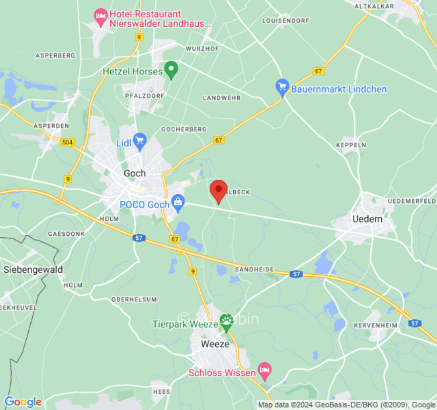 Naturnah direkt am Pool