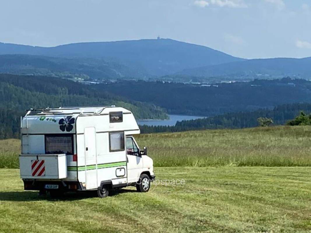 Panoramablick auf Viechzig (Campspace 8012)