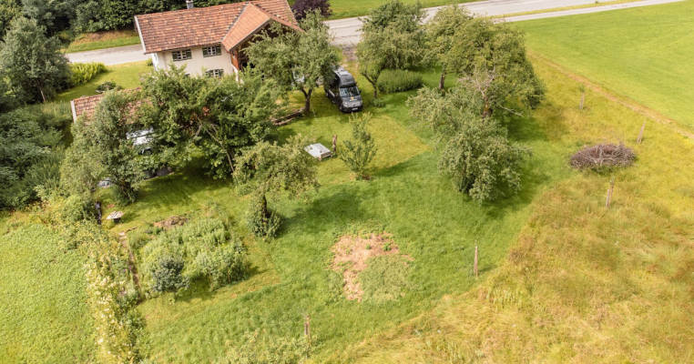 Apfelsacherl im Chiemgau (Van/Dachzelt)
