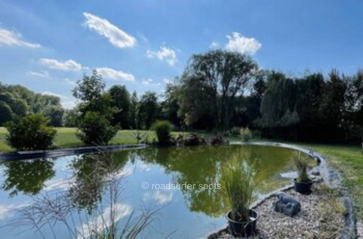 Besenstube zur Grünfläche