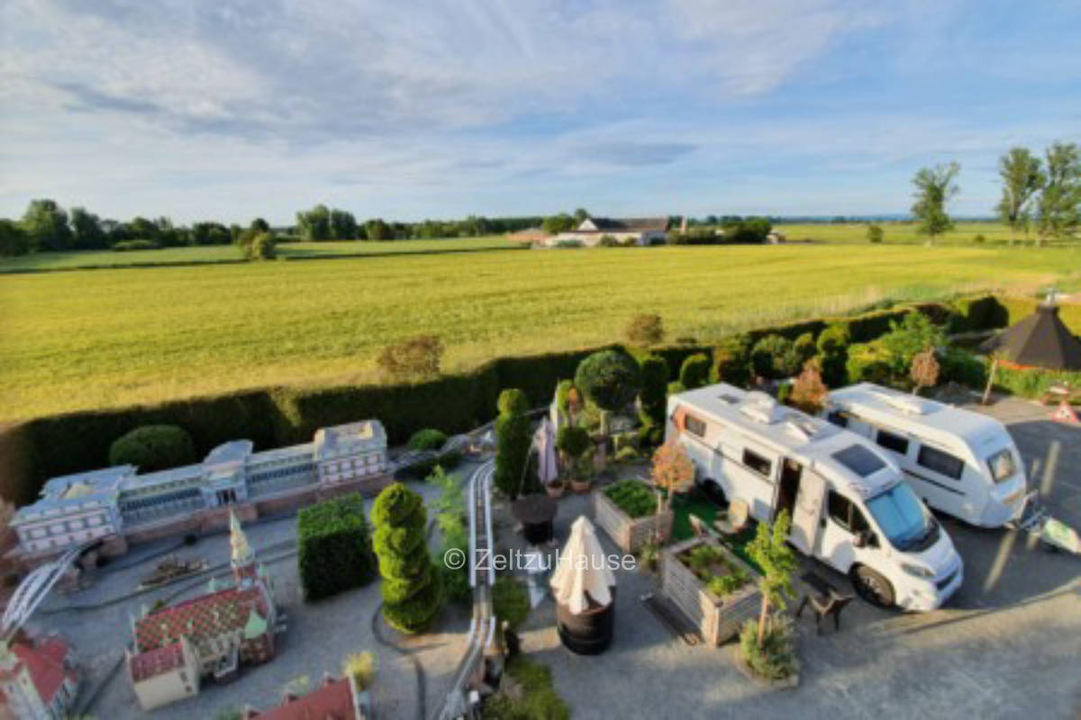 Ein schöner Stellplatz direkt gelegen in ruhiger Feldrandlage