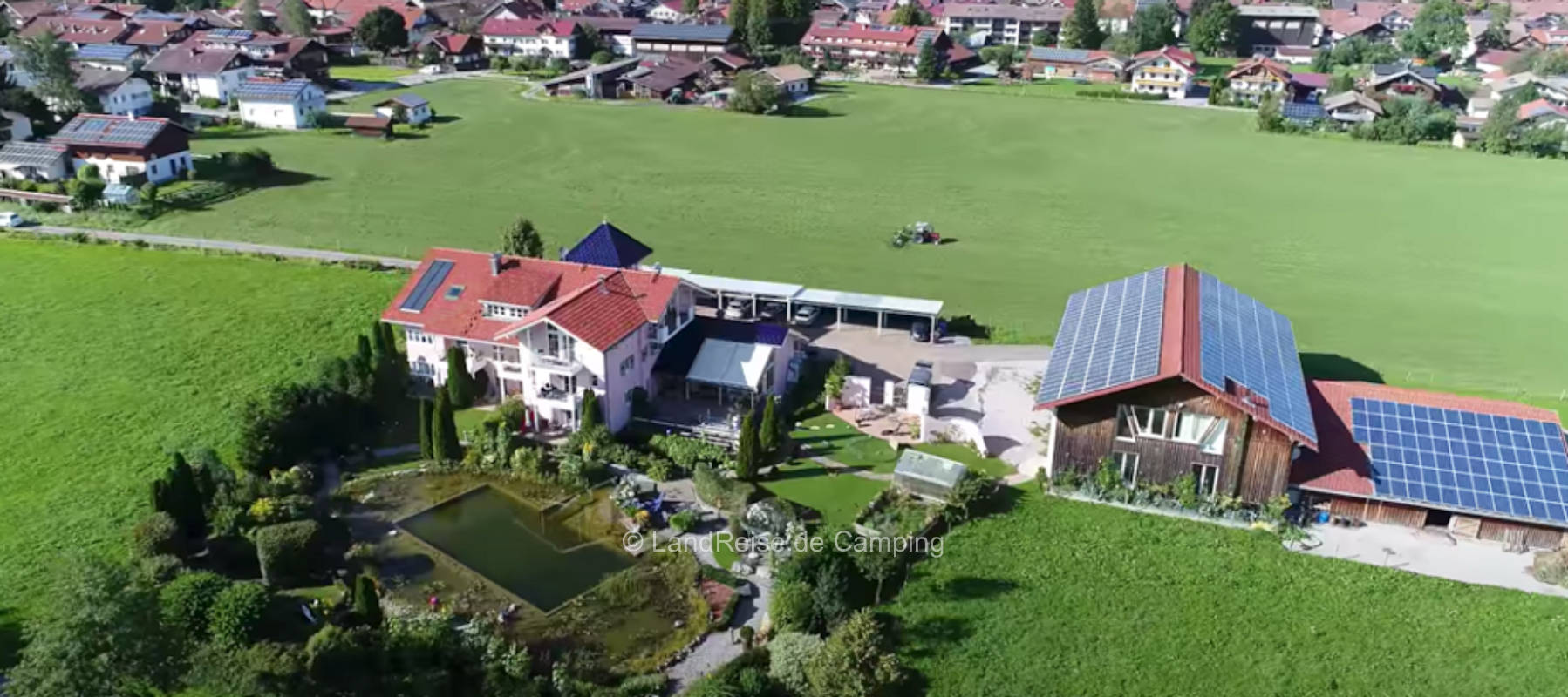 Paved pitches at the Wellnesshof Blenk