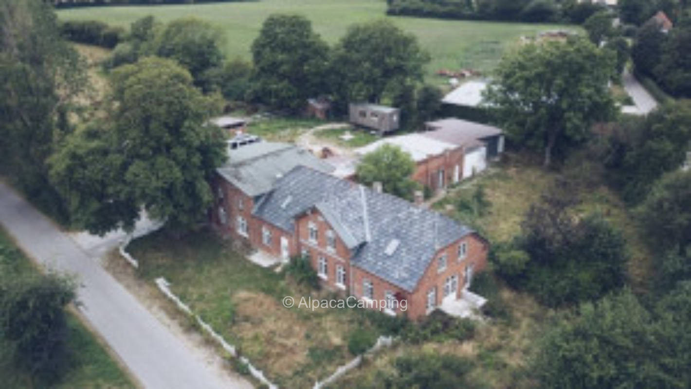 Space for friends on an emerging permaculture farm #1