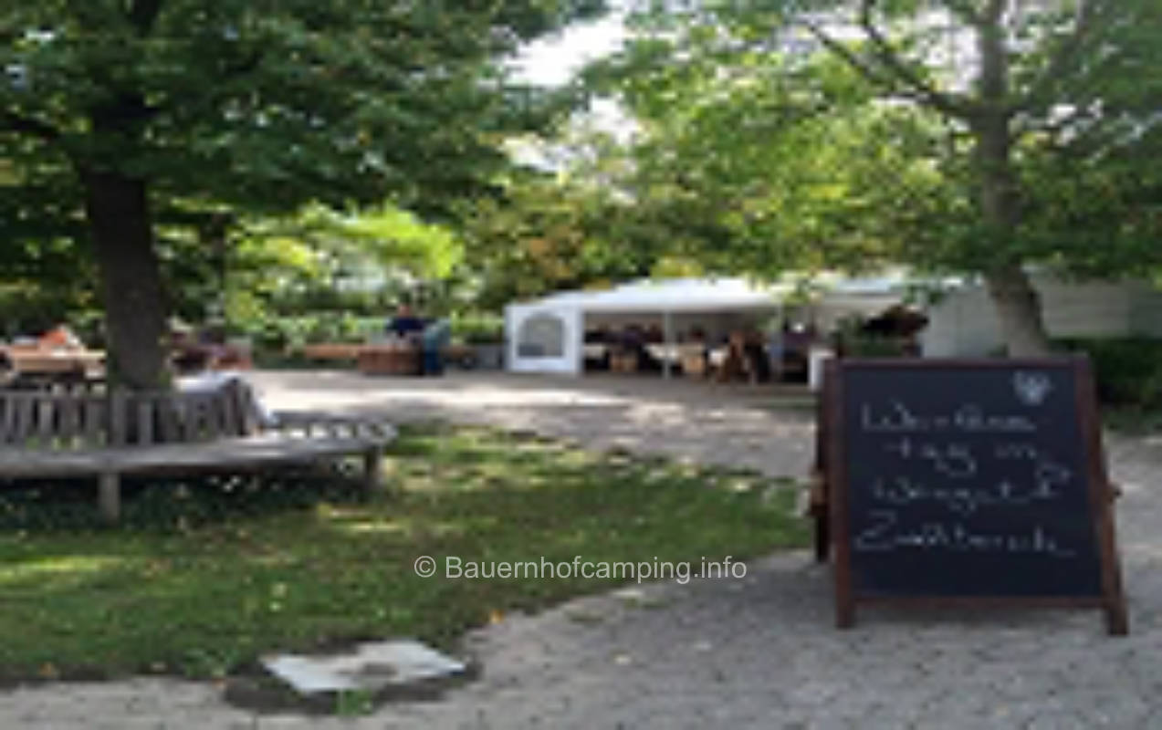 Weingut im Zwölberich
