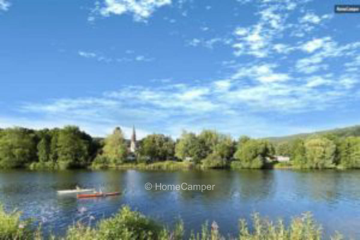 Privater Platz in Großheubach