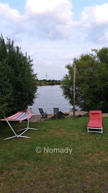 Plätzchen am See
