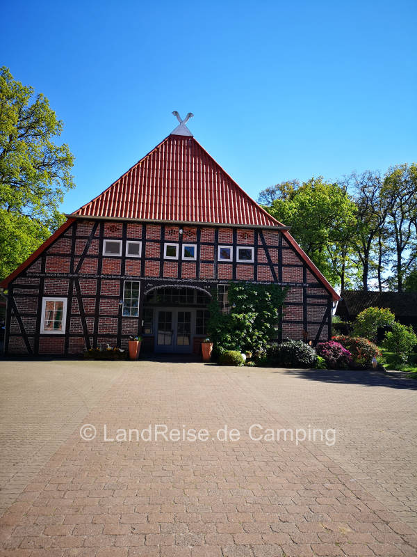 Idyllischer Stellplatz auf dem Ennenhof