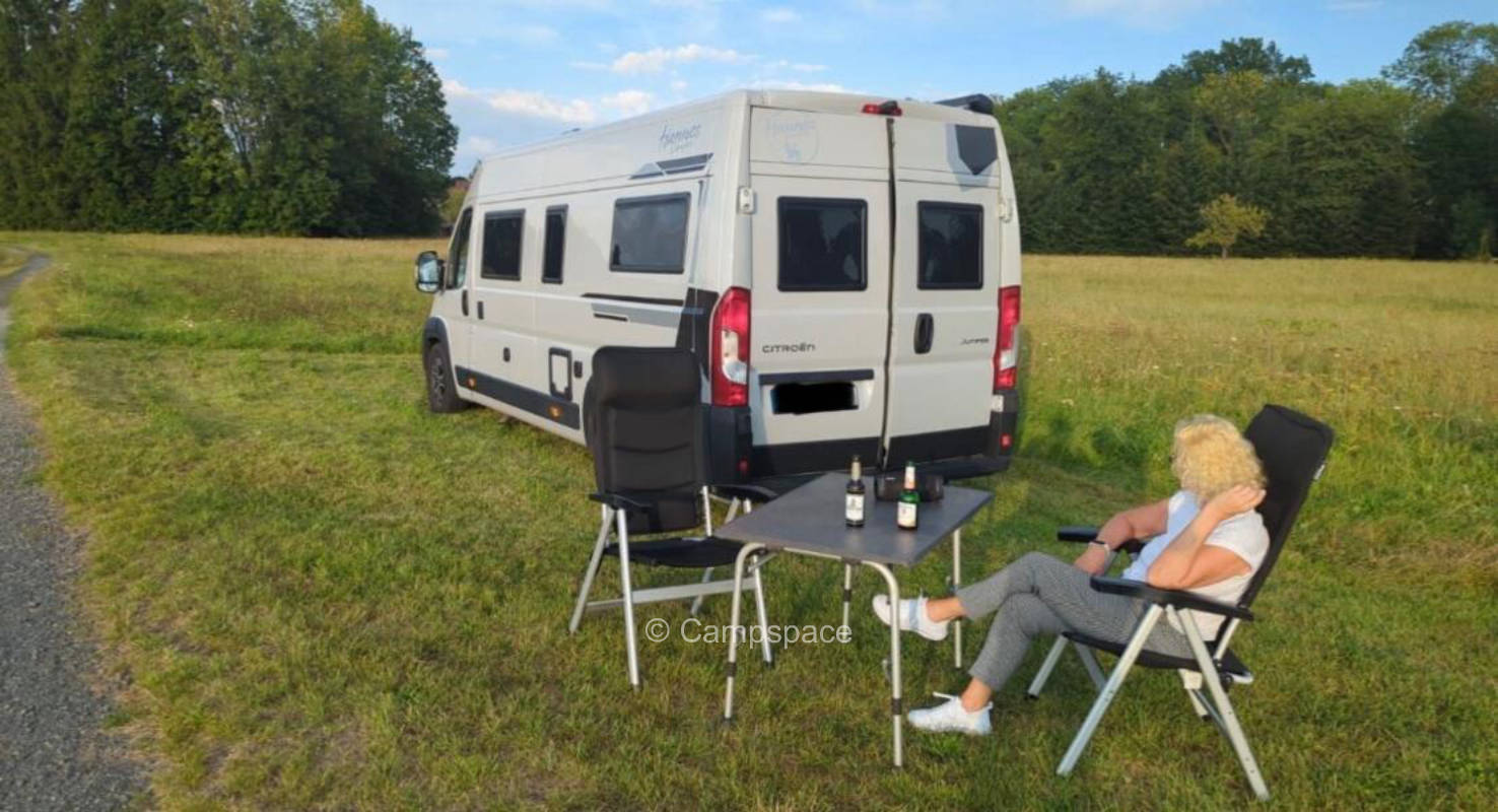Stellplatz am Felde 07 (Campspace 27546), privater Stellplatz