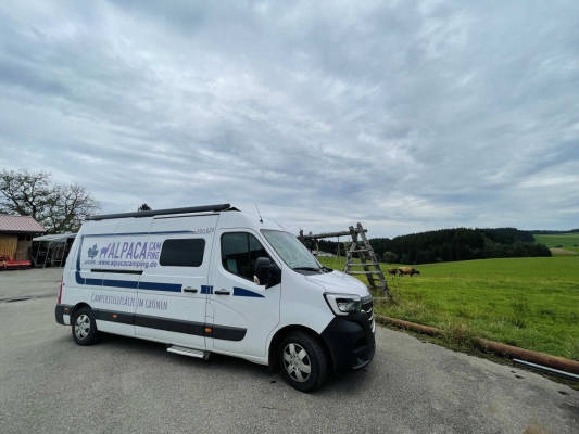 Wohnwagen & Wohnmobilstellplatz in Aichhalden