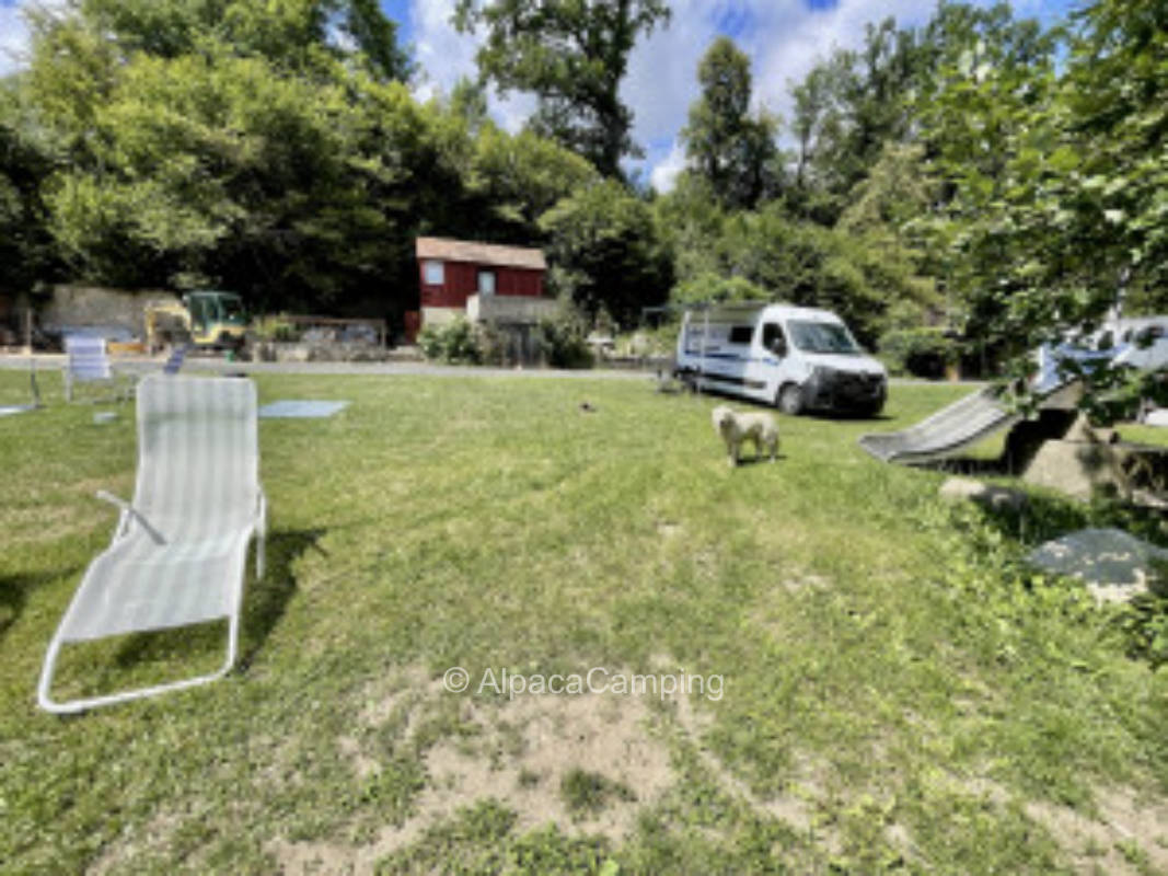 Wohnmobilstellplatz an der Hofemühle 7x14m Nr. 12