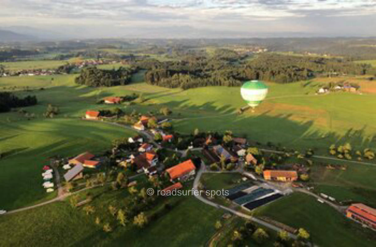 Naturcamping Stall-Besen