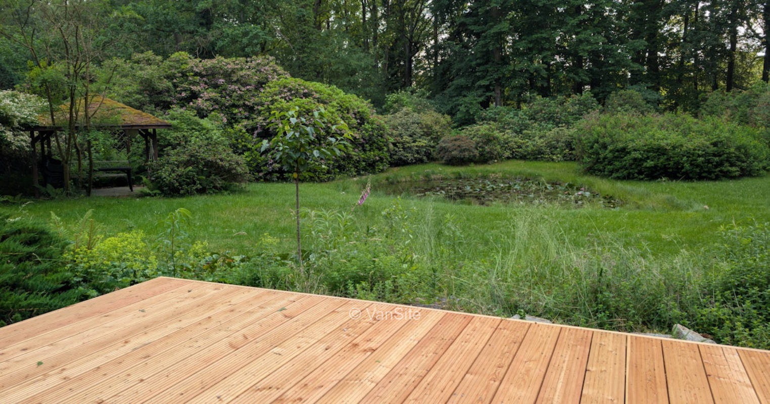 Idyllischer Waldplatz mit Komfort – Neuhausen bei Cottbus, privater Stellplatz