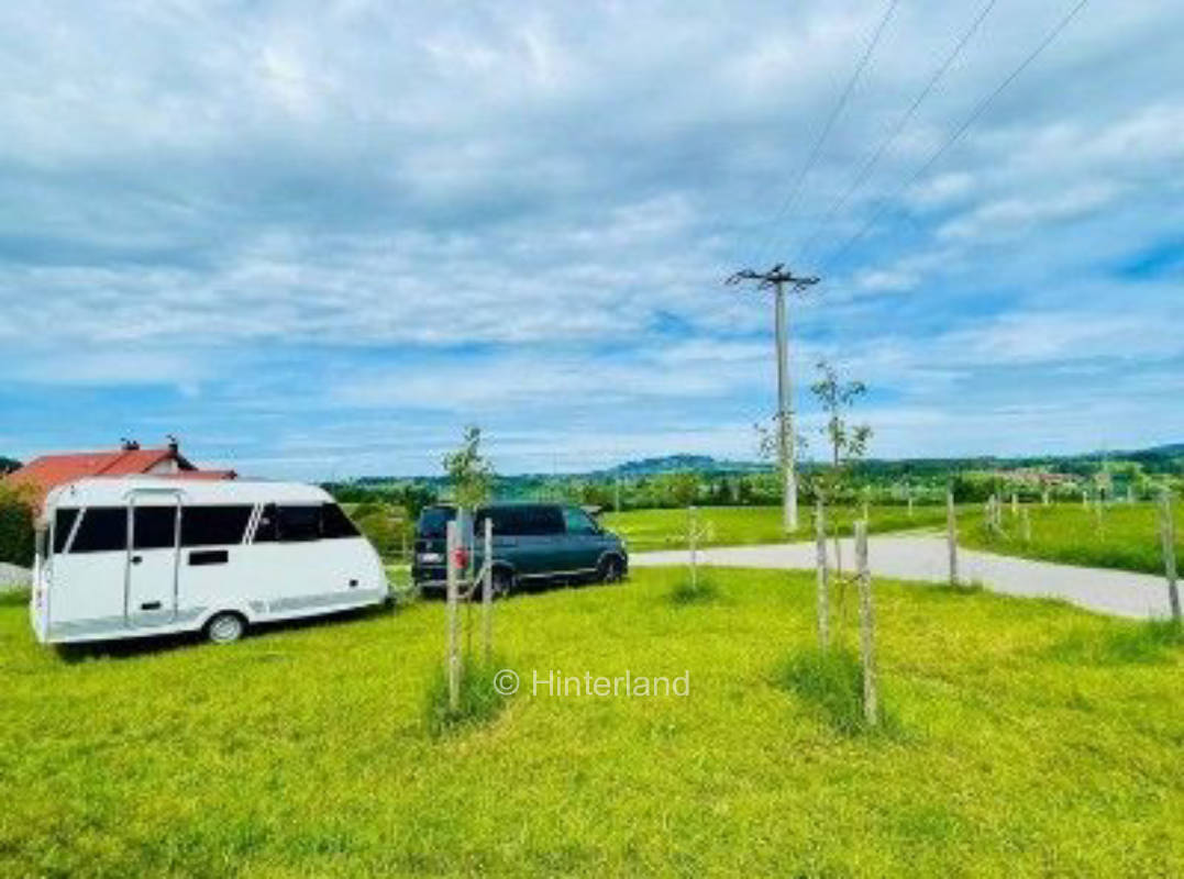 Seeblick-Camp an der Pferdeweide in Oberbayen