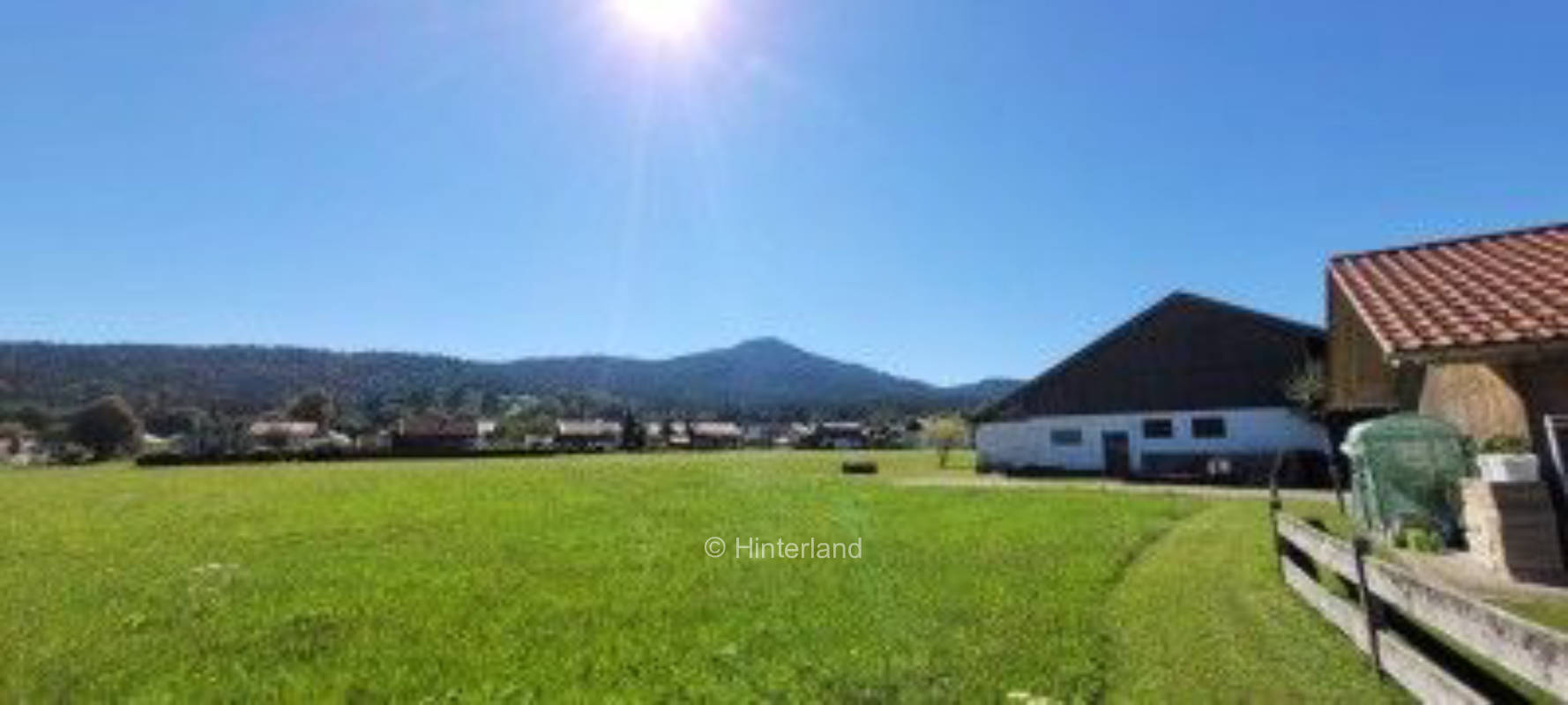 Trauntal Camping im Chiemgau mit Bergblick