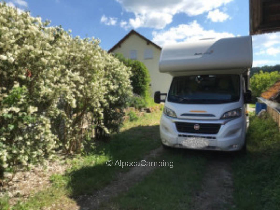 Stellplatz neben Pool für Camper und Zelt #2