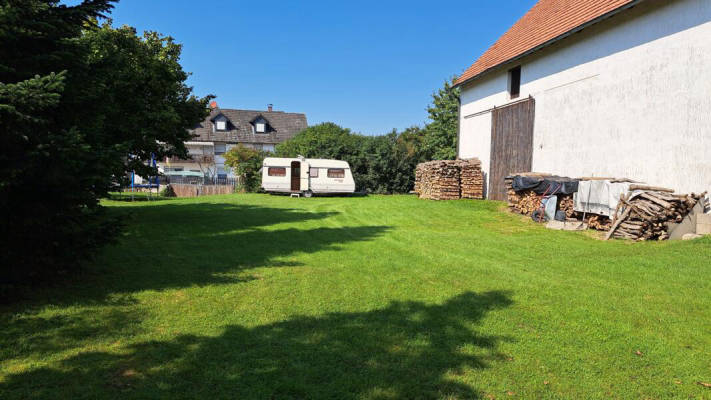 Space for tent, caravan, van, motorhome (Campspace 8033)