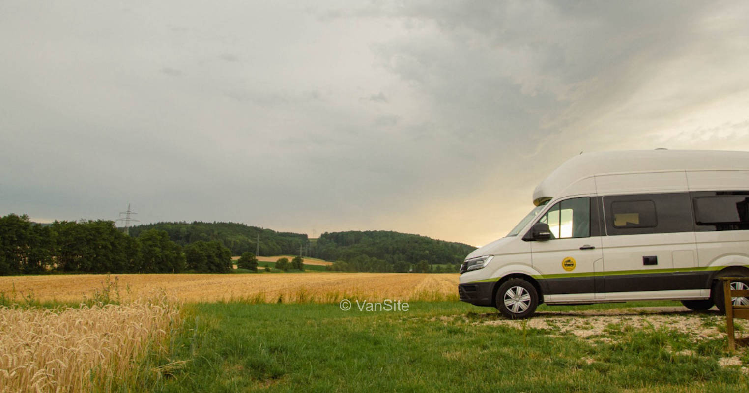 Wiese an der Gärtnerei mit idylischem Ausblick, stille pur!
