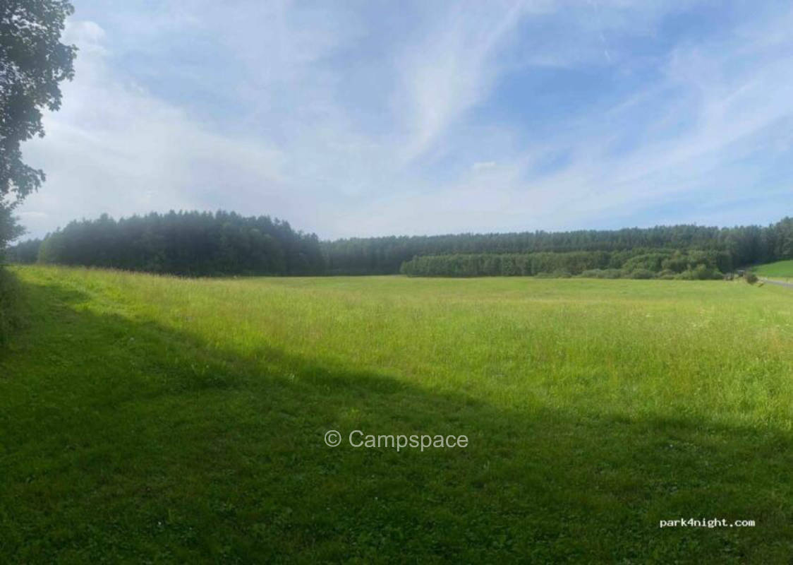 Idyllischer Naturplatz Pegnitz Fränkische Schweiz (Campspace 22969)
