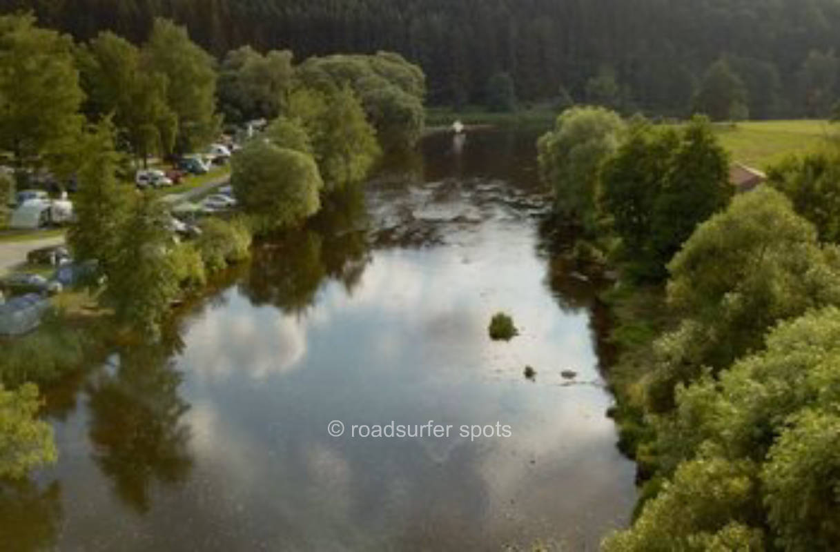 Camping am Fluss, privater Stellplatz