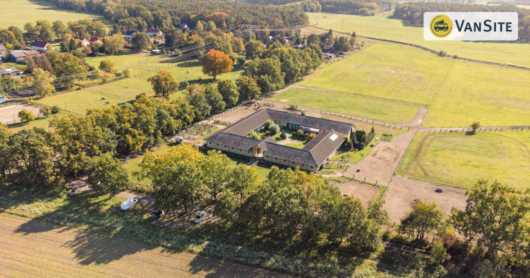 Auf dem Pferdehof