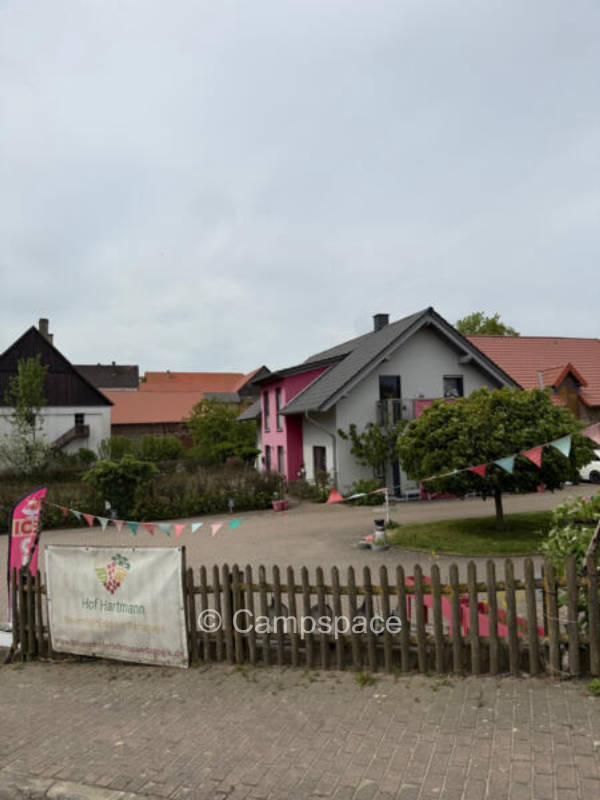 Tierisches Bauernhofcamping im Kreis Höxter