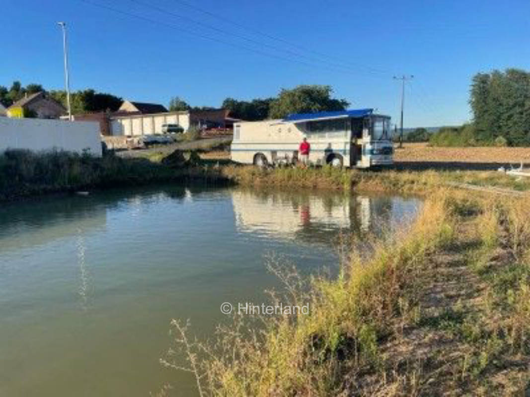 Stellplatz direkt am Weiher in Eichenhof 