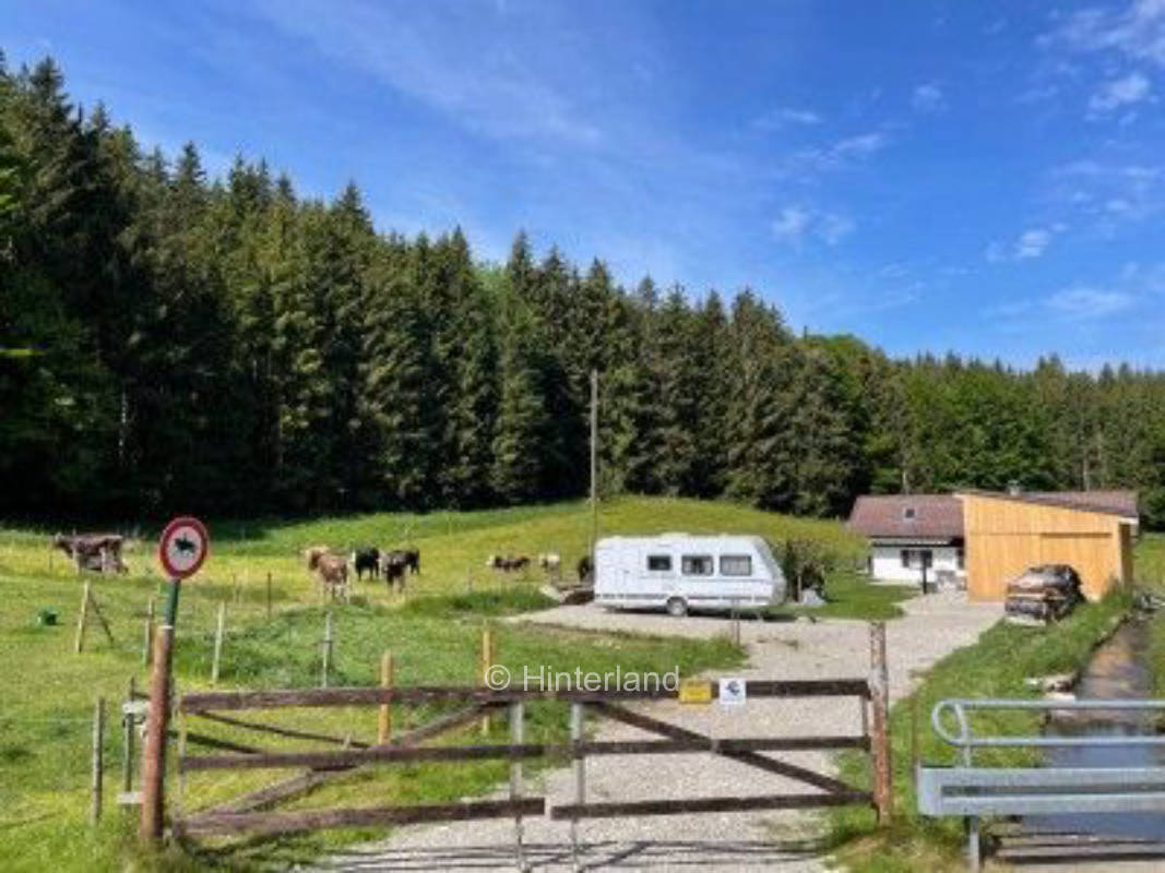 Übernacht am rauschenden Bach