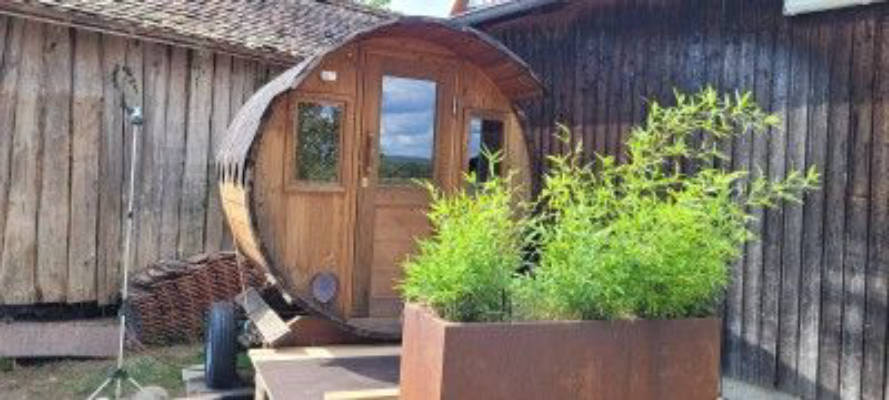 Naturstellplatz Odenwald mit Ausblick und Sauna