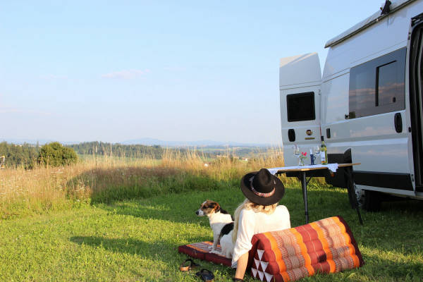 Kleines paradies mit fernblick