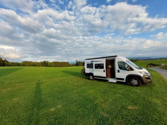 Wohnwagen & Wohnmobilstellplatz in Wangen im Allgäu